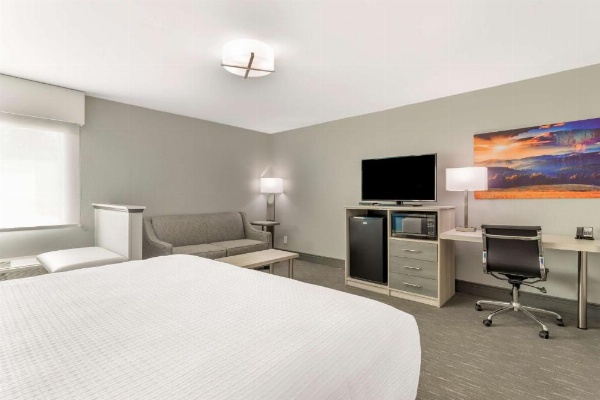 Best Western Plus Magnolia Inn & Suites image 22