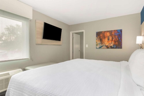 Best Western Plus Magnolia Inn & Suites image 23