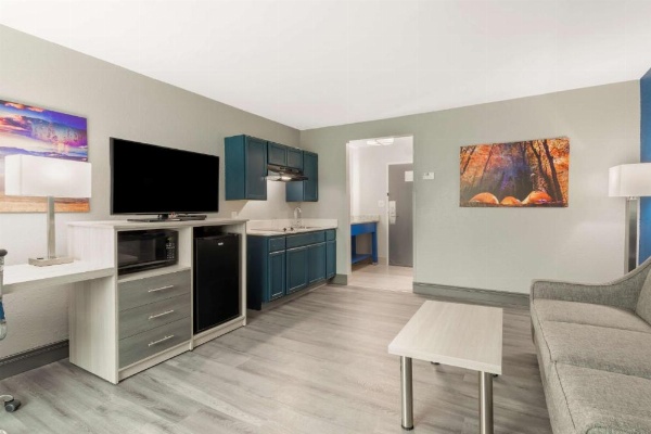 Best Western Plus Magnolia Inn & Suites image 24